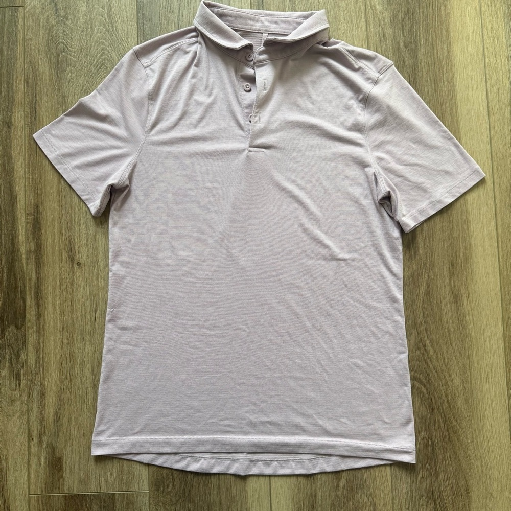 Men's Lululemon Evolution short sleeve Polo shirt best for small/medium